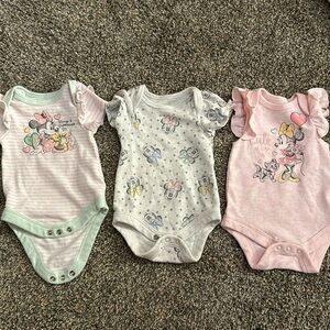 3 piece Minnie Mouse Disney Baby NB onesies